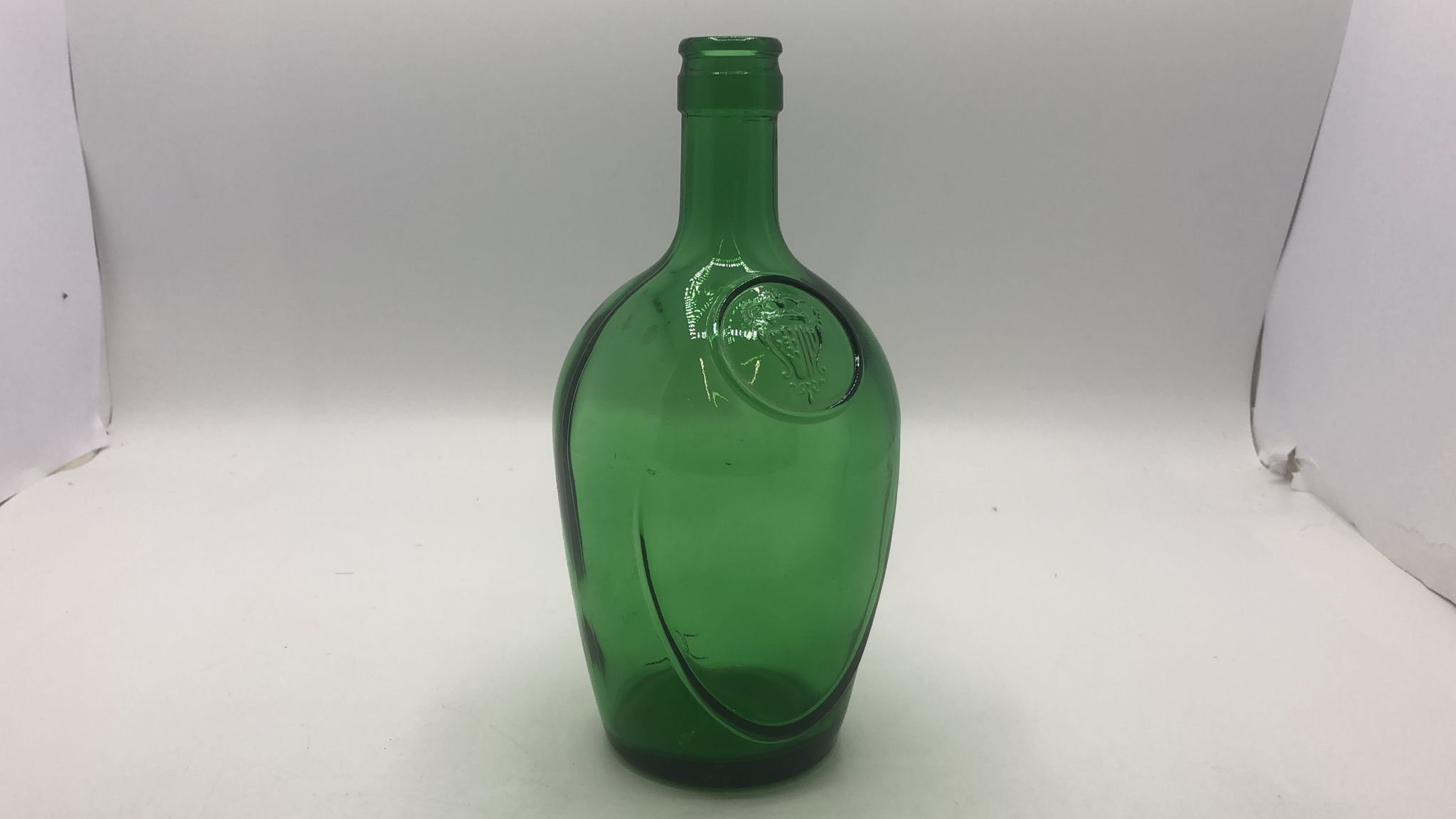 Bottiglia vintage vetro verde n. 2