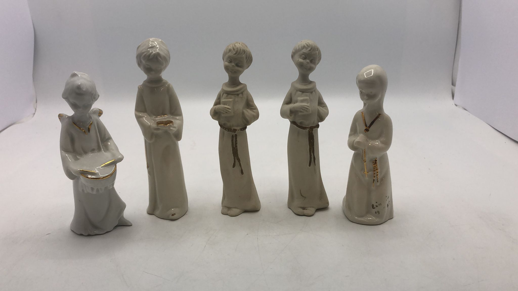 5 figure decorative religiose